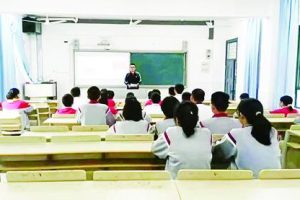 太湖县第二中学特色团课育出“红孩子”