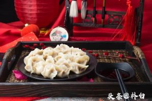 你在月光下麦草垛许的诺言，我只能在有星星的夜晚回忆（十）